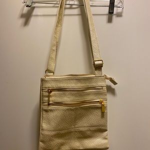 JACLYN SMITH CROSS BODY👜